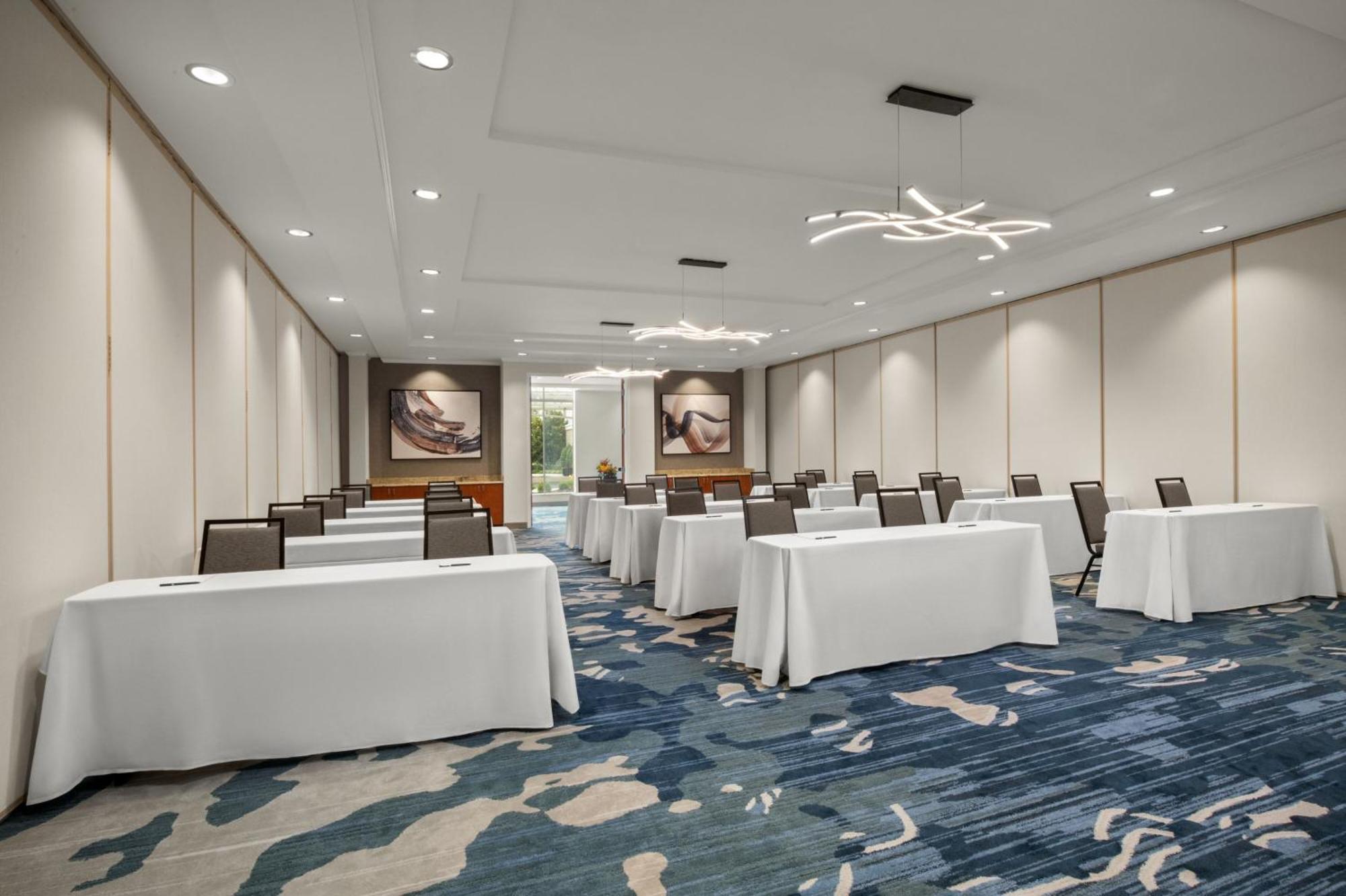 Delta Hotels By Marriott Colonial Heights Eksteriør billede