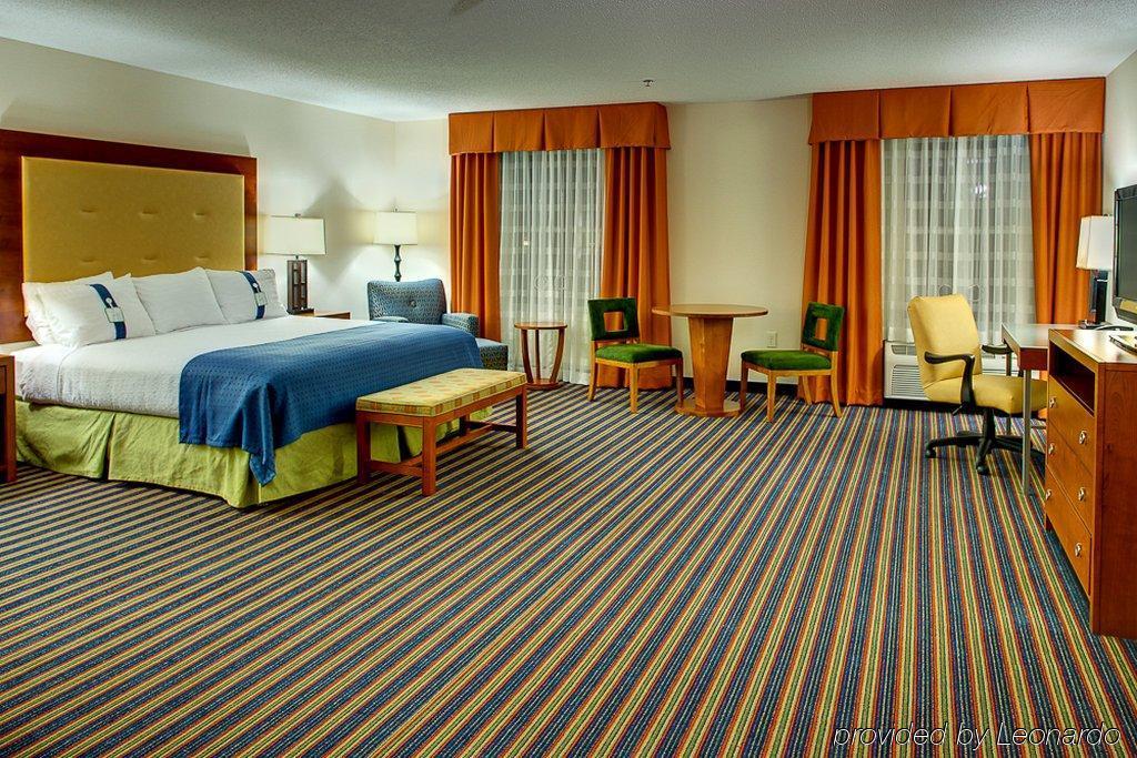 Delta Hotels By Marriott Colonial Heights Værelse billede