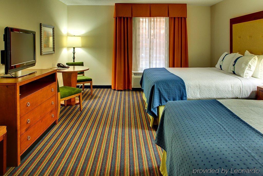 Delta Hotels By Marriott Colonial Heights Værelse billede