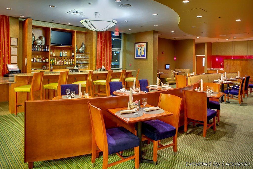 Delta Hotels By Marriott Colonial Heights Restaurant billede