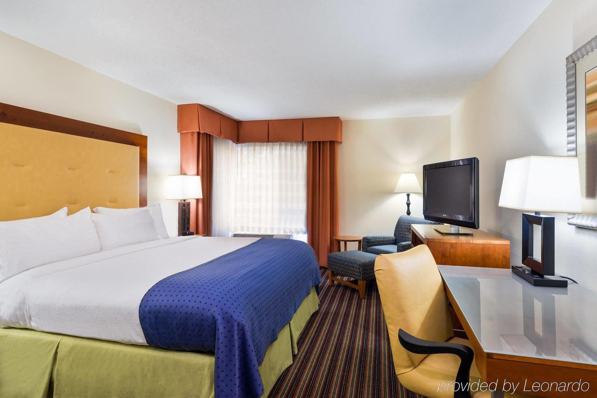 Delta Hotels By Marriott Colonial Heights Eksteriør billede
